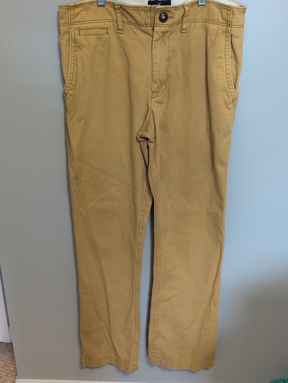 American Eagle Outfitters Men's Chinos in Mustard
